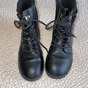 Black Girls Lace-Up Boots. Size 13